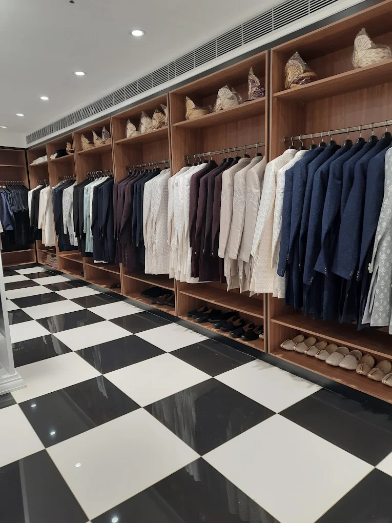 SEEMATY BOUTIQUE